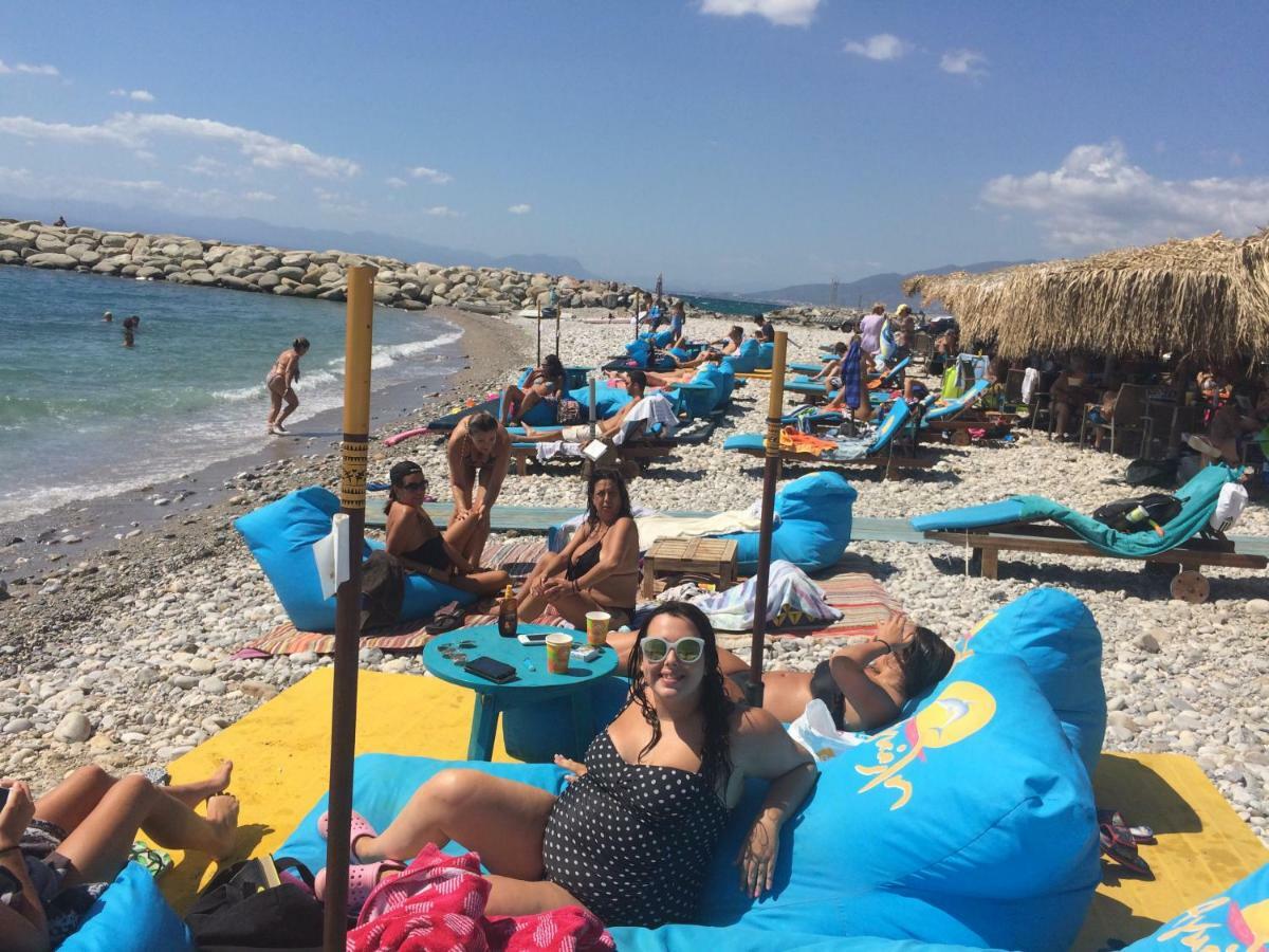 Appartamento Agkali 2 maizonette front of the sea Akrogiali Esterno foto