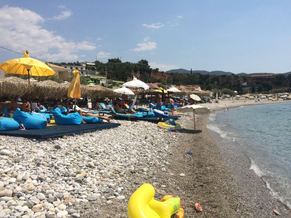Appartamento Agkali 2 maizonette front of the sea Akrogiali Esterno foto